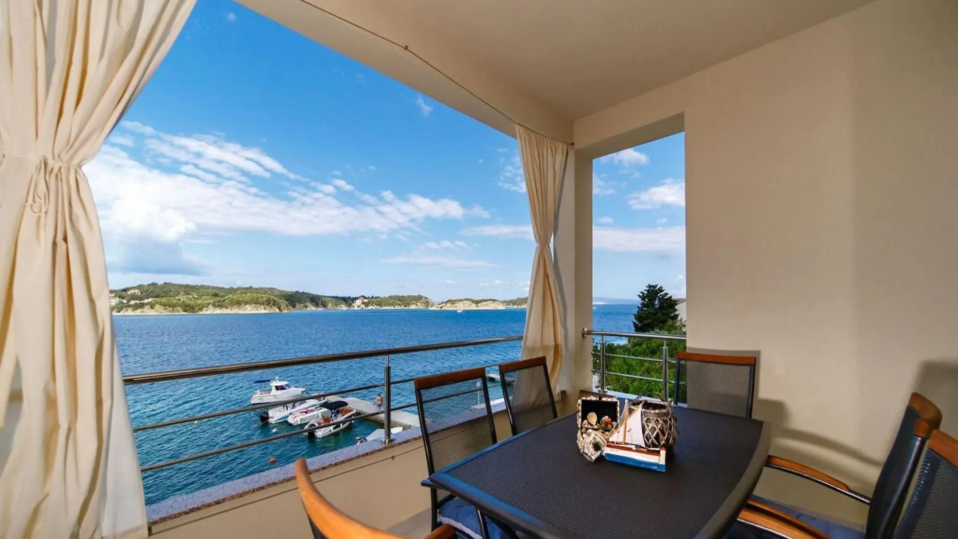 Villa Gulli - Apartment Blue With Sea View Supetarska Draga